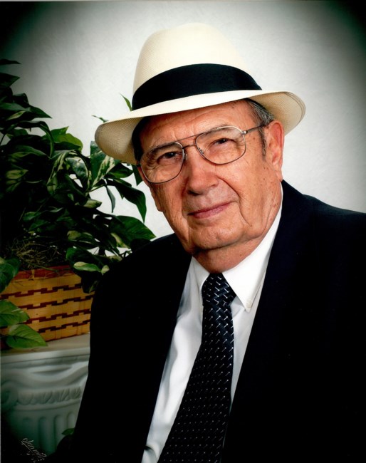 Obituary of Manuel Alvarez