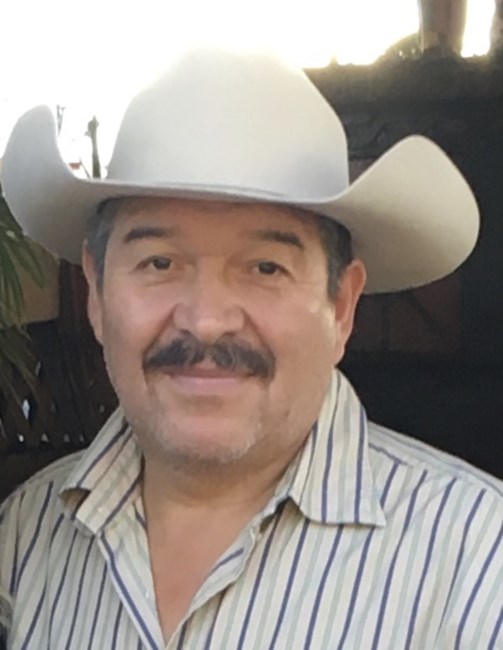 Obituario de Arturo Buenrostro