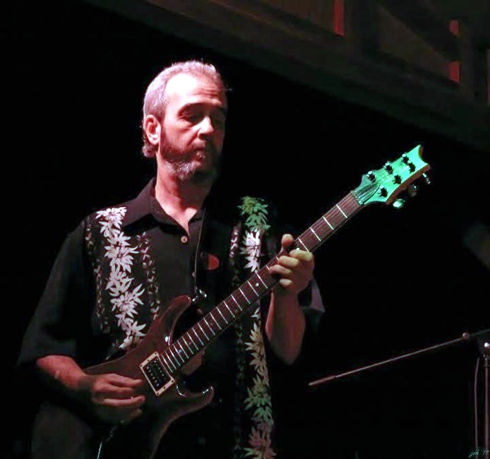 Obituario de Robert "Mike" Michael Hiatt