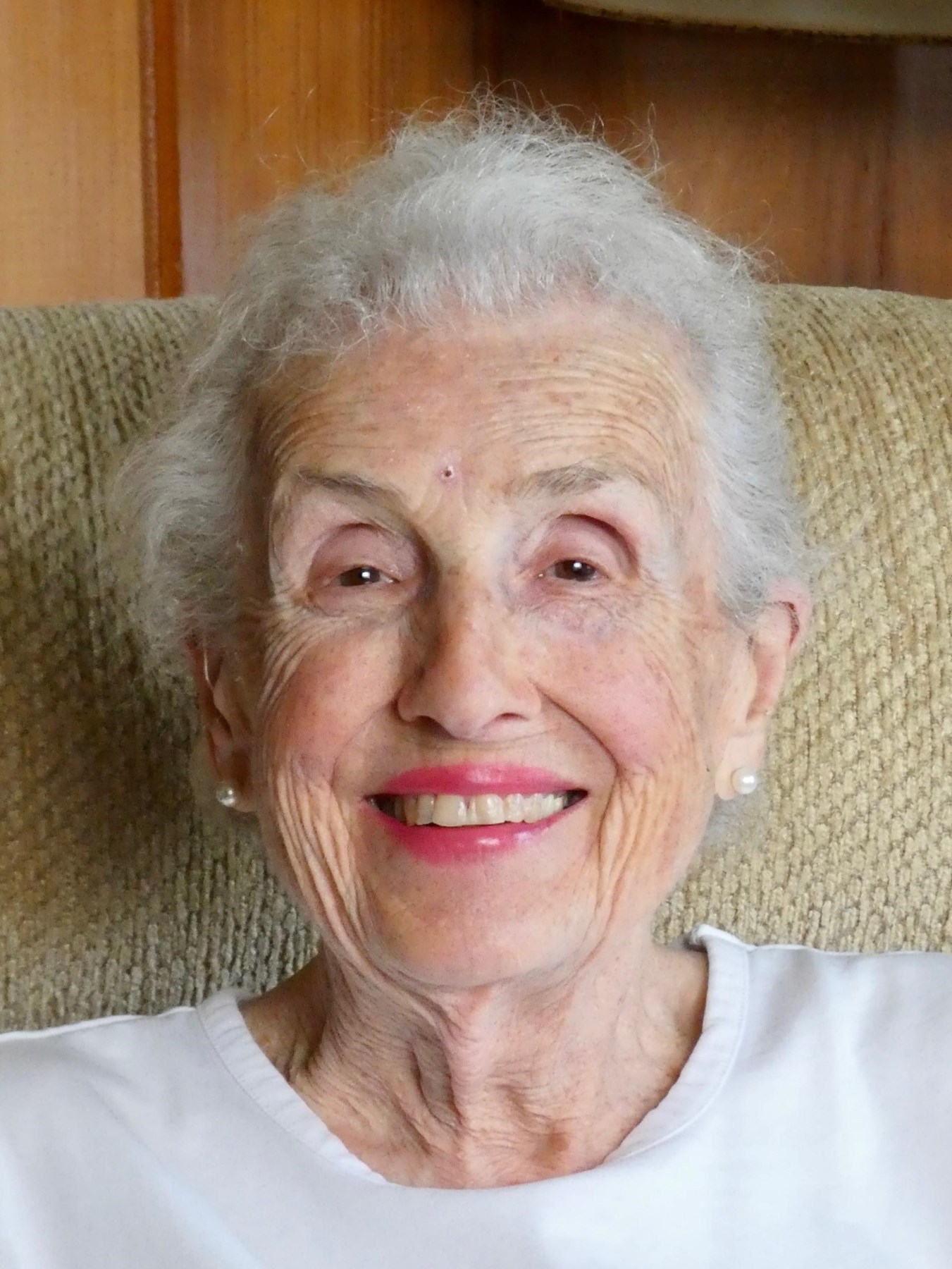 Obituary of Diane Thacher Leonard
