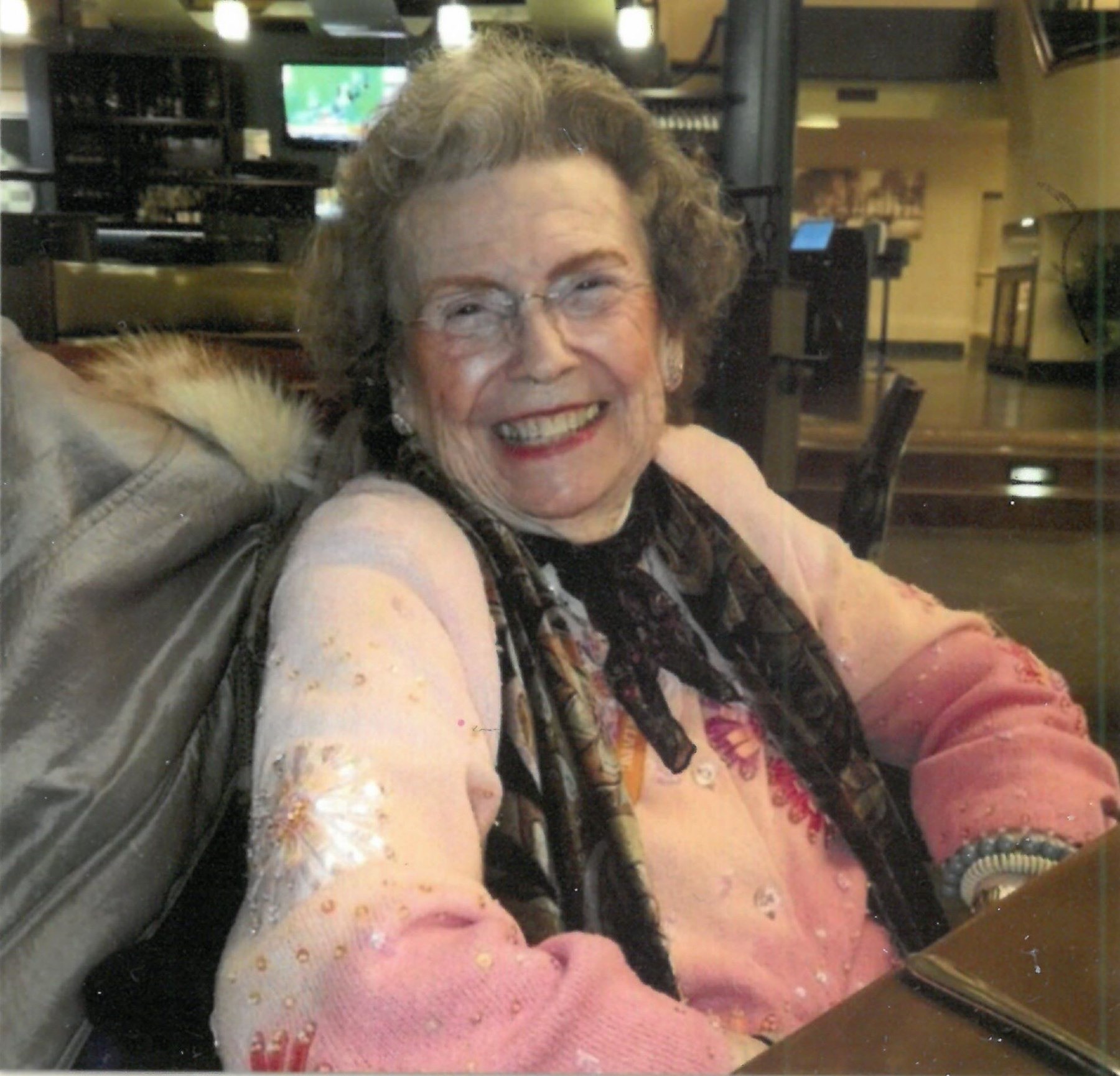 Obituario de Ms. Fay Elaine Bogley