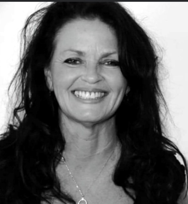 Obituary of Mari Beth Reeve