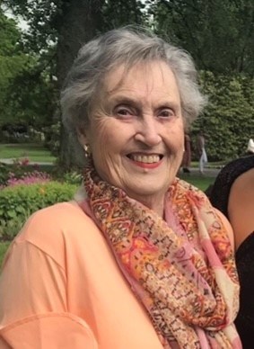 Obituary of Dorothy Bonnie Fraser