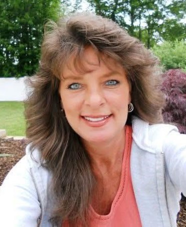 Obituary of Tami Louis Van Hoy