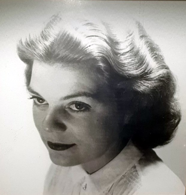 Obituary of Margot Joan Kyle née Crowley