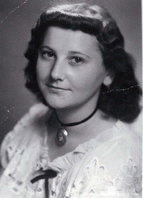 Obituary of Anna Worthington