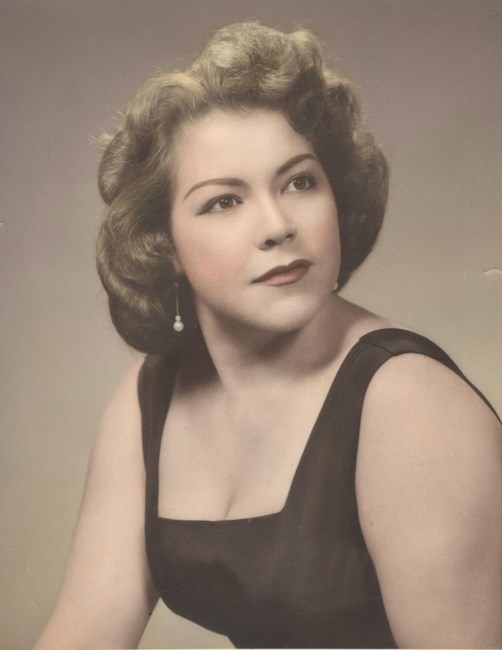 Obituary of Andrea Roman