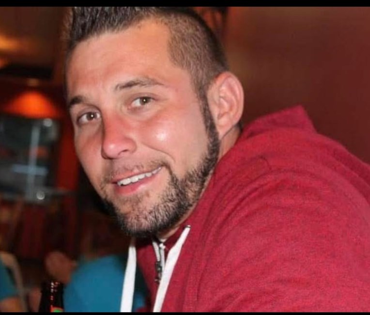 Obituario de Robert James Nickerson