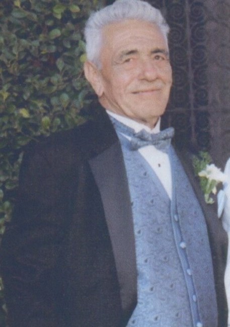 Obituary of Gilberto Vela