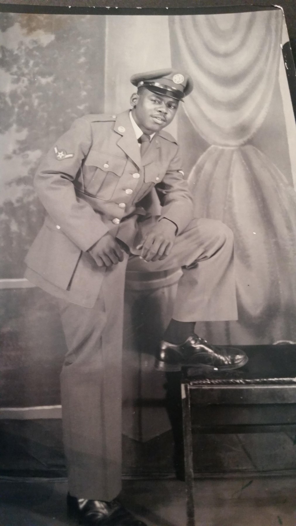 Obituary of Nathaniel Hare