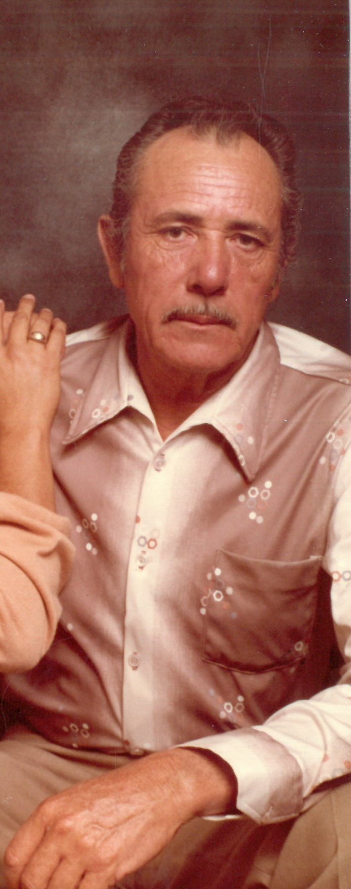 Obituary of Ernesto Escalante Apodaca