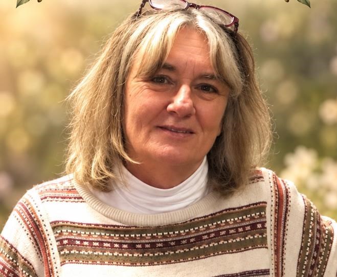Obituary of Robin Lorraine Lucca