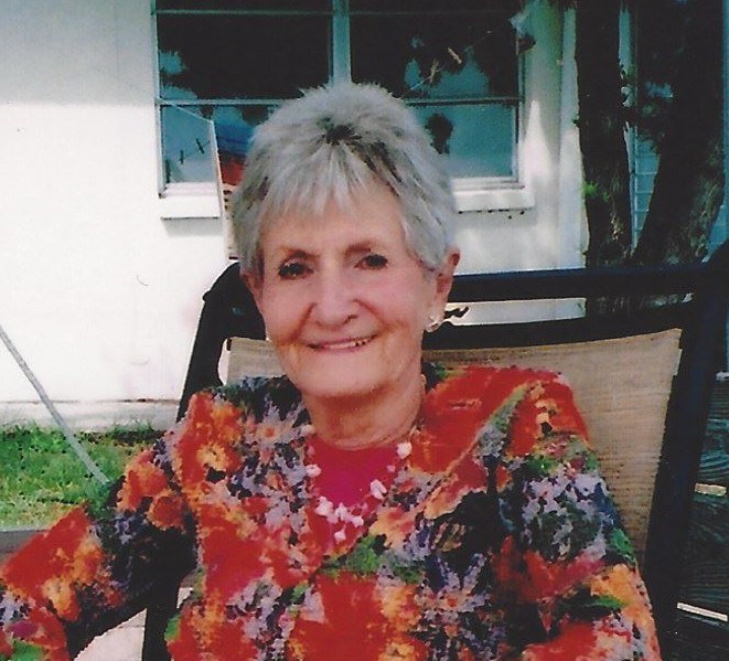 Obituary of Helen Beatrice Walker