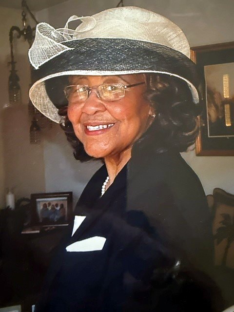 Obituary of Mrs. Ruth Ester Haynes
