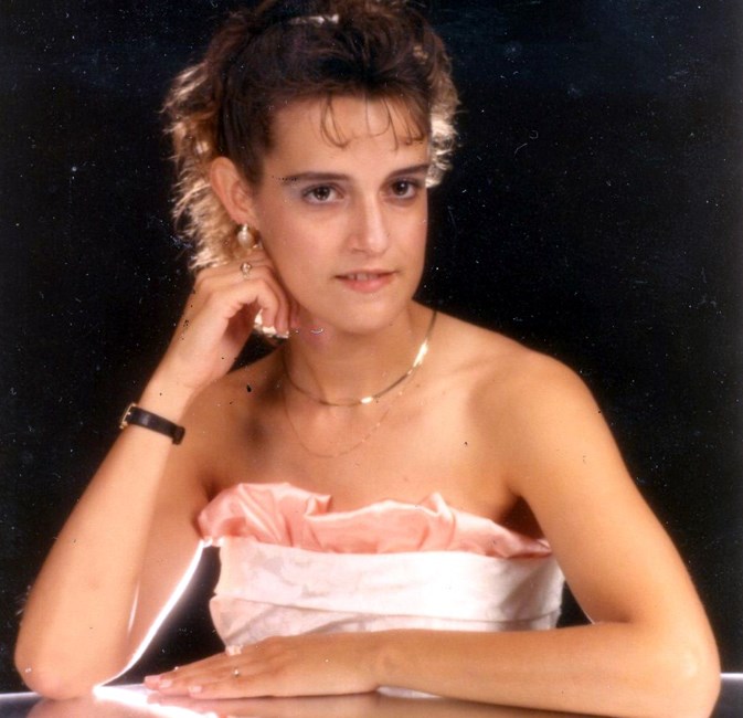 Obituary of Margo Michelle Mendenhall Stotts