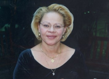 Obituary of Vannys "honey honey", "little mama". V Salinas