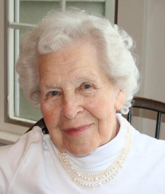 Obituario de Dorothy Lorraine Buckle