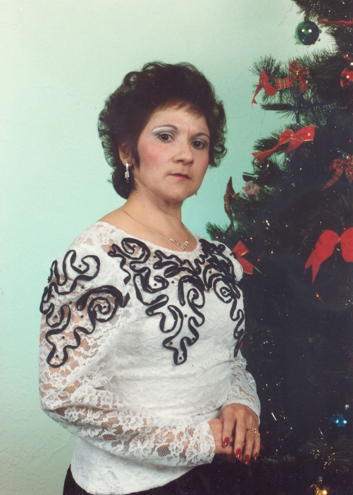 Obituary of Dolores E. Perez