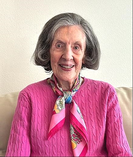 Obituary of Geraldine Theresa McFarland