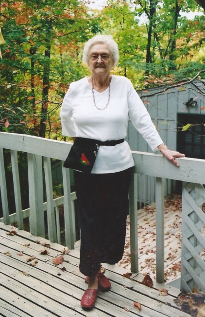 Obituary of Maxine Hamner Chapman