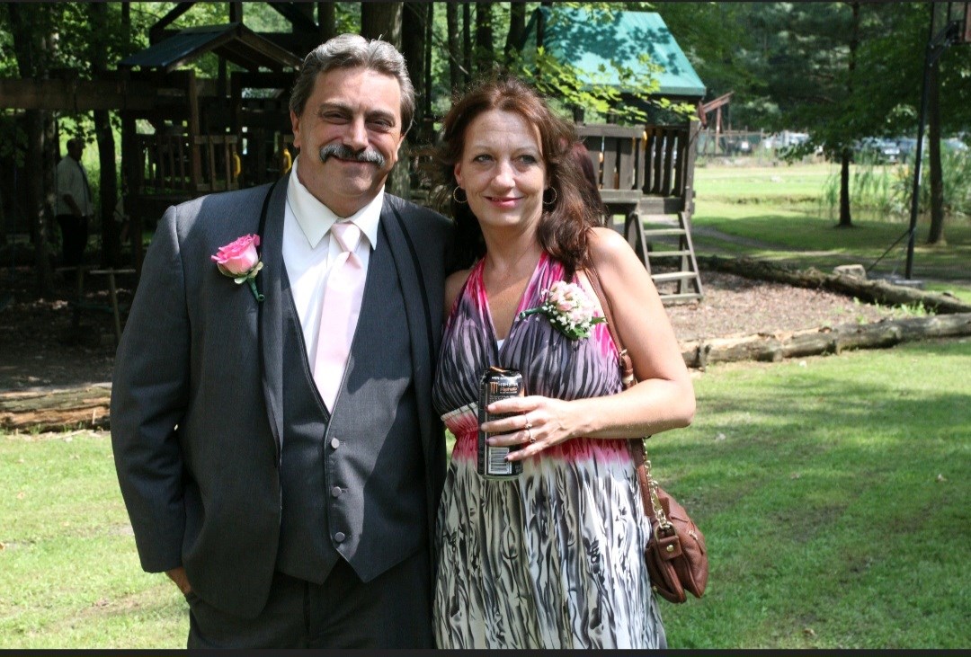 Obituary of Vinny R Jarvis