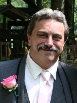 Obituary of Vinny R Jarvis