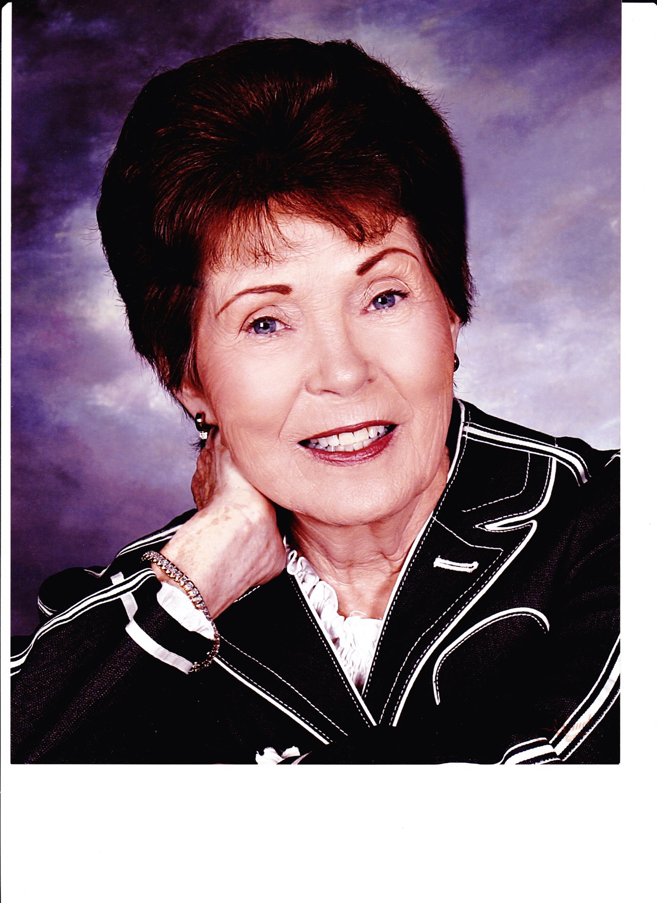 Avis de décès de Evelyn E Saxton