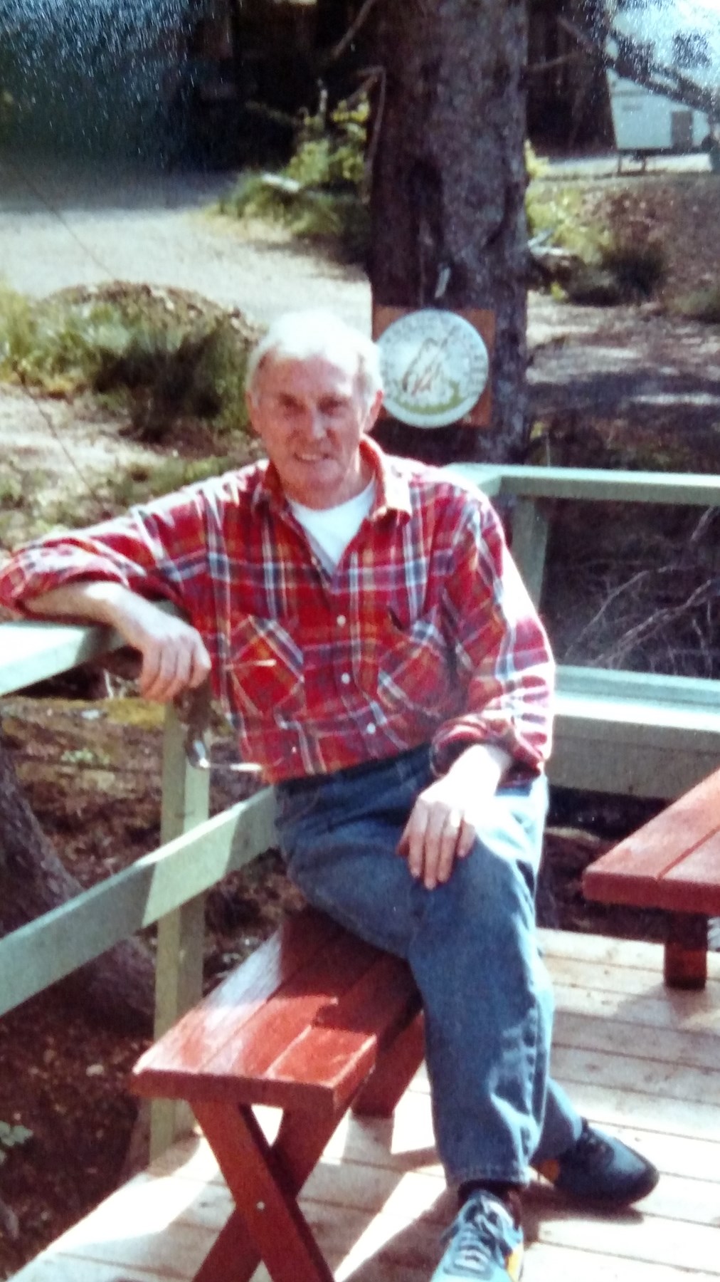 Obituary of Clifford George Hanna