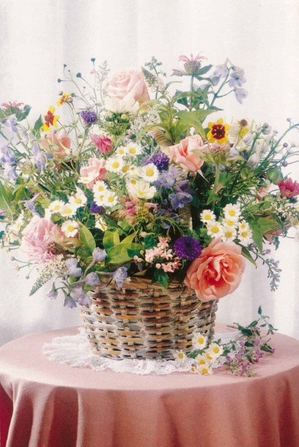 Obituary of Elizabeth H Murray