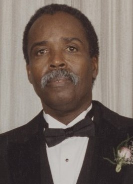 Obituary of Lloyd Maurice McCullough