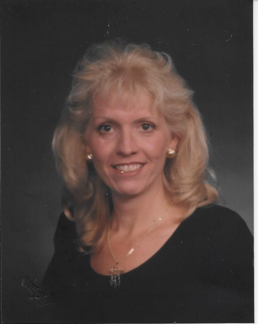 Obituary of Linda L Hoelzer