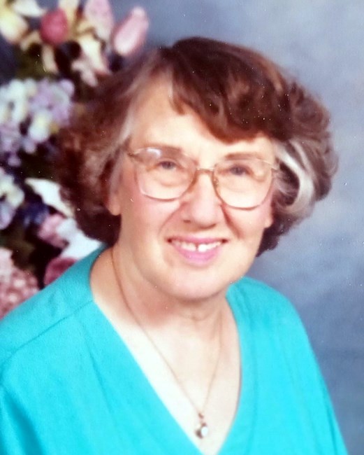 Obituary of Joan Louetta Nicolet