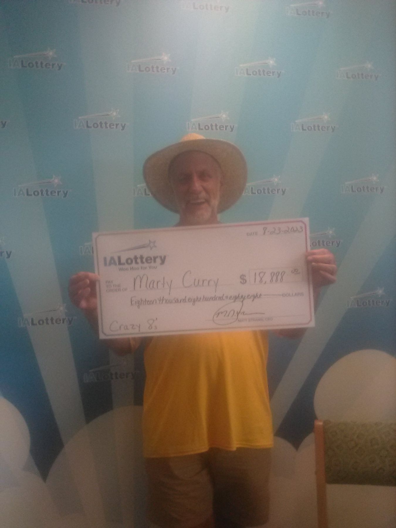 Obituario de Marty Arthur Curry