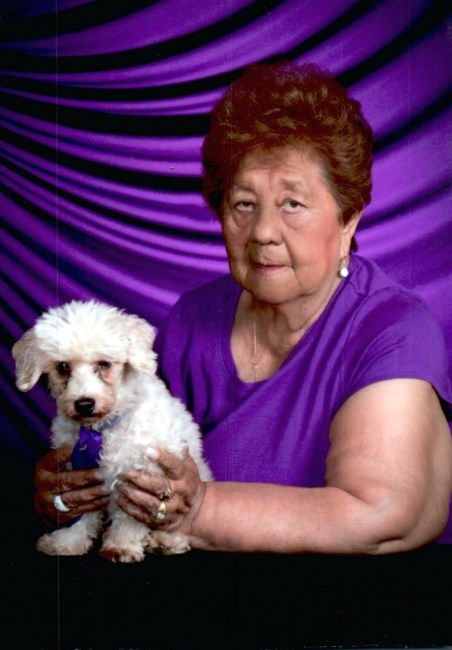 Obituary of Aurora Amor Puentes