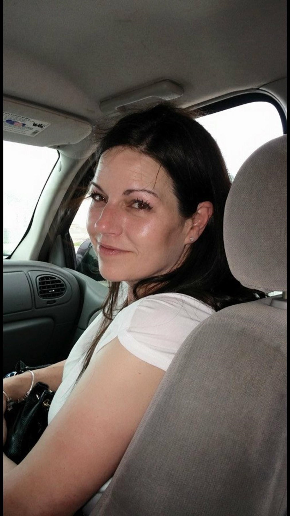 Obituary of April Elaine Gupton