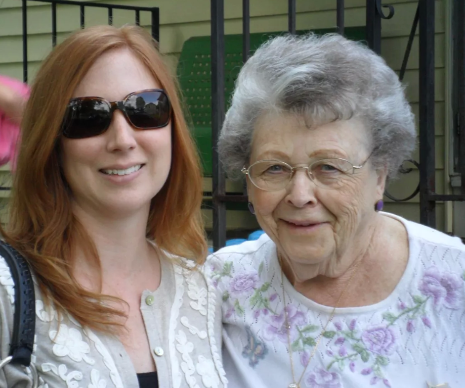 Avis de décès de Lois Naomi Constantino-McNelly