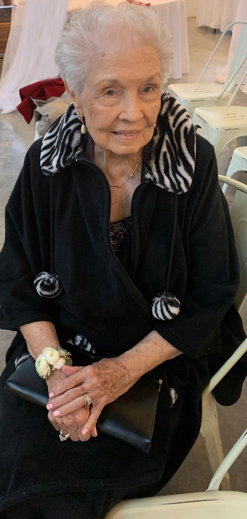 Obituary of Freda Nodene Lawrence