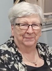 Obituary of Patricia "Pat" Joyce Longfield