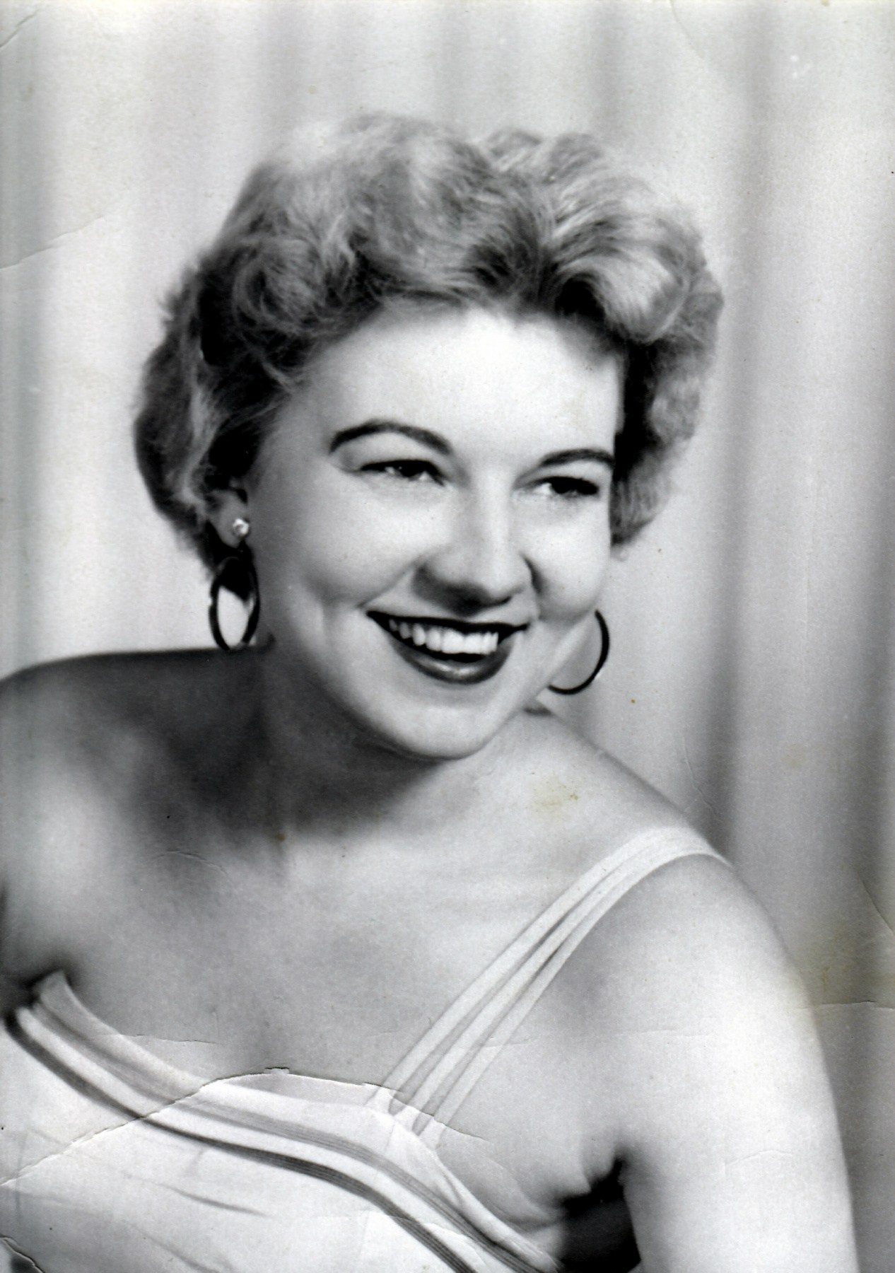 Obituary of Norma A. Yiengst