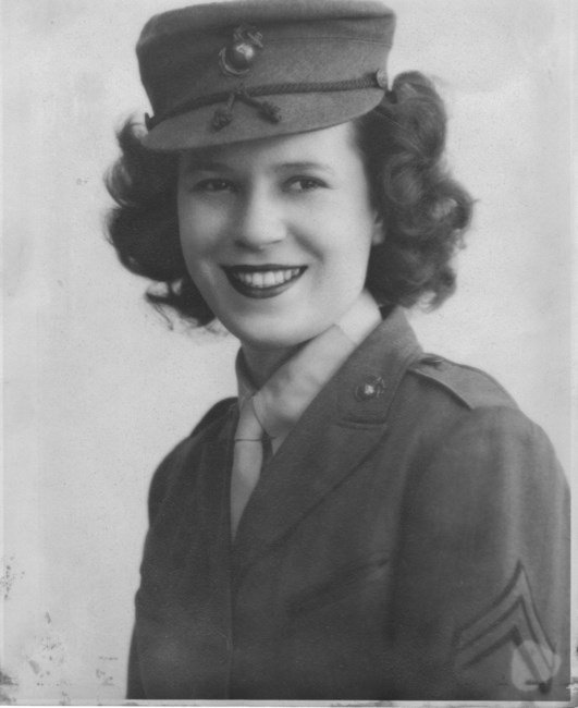 Obituary of Vivian M. Davis