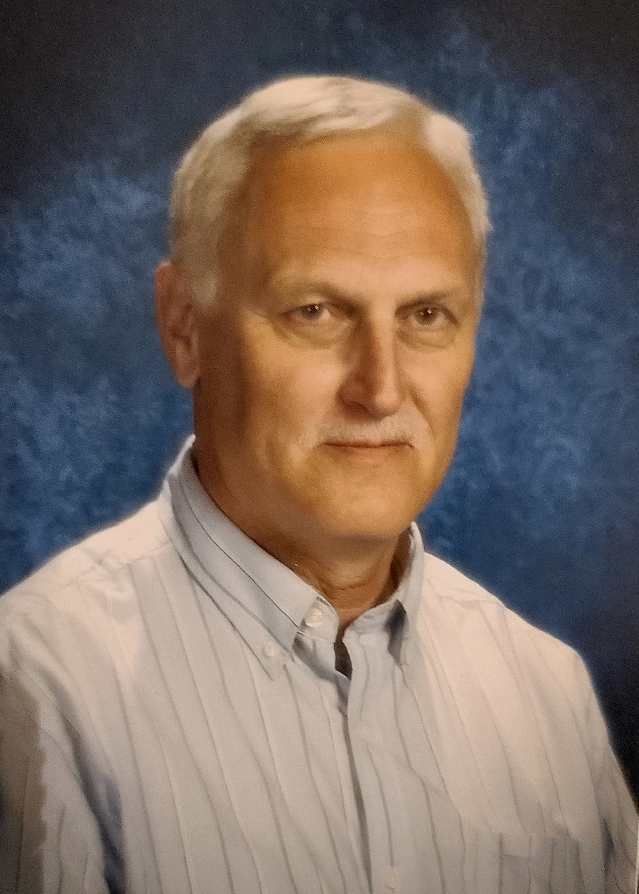 Mr. Ronald Orest Hallock Obituary Winnipeg, MB