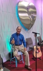 Adrián Vélez Torres