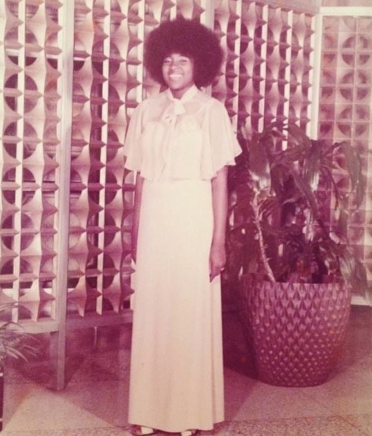 Obituary of Shari Yvonne Locke