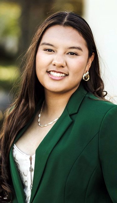 Obituary of Leonor Isela Carlos