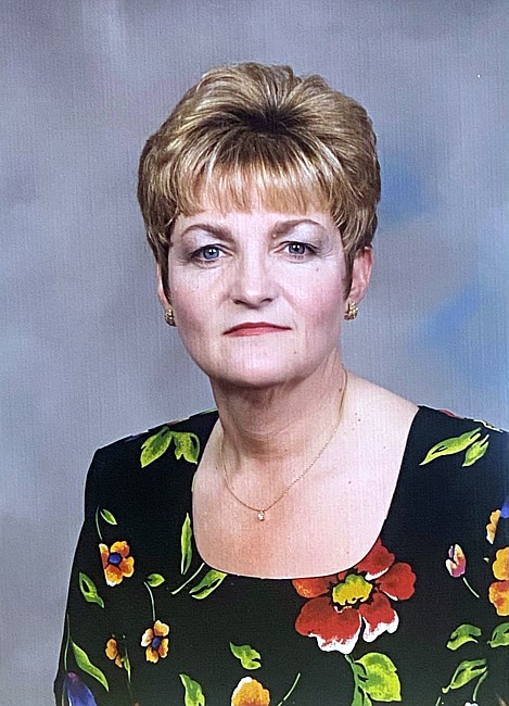 Obituary of Julia "Naulene" Pittman