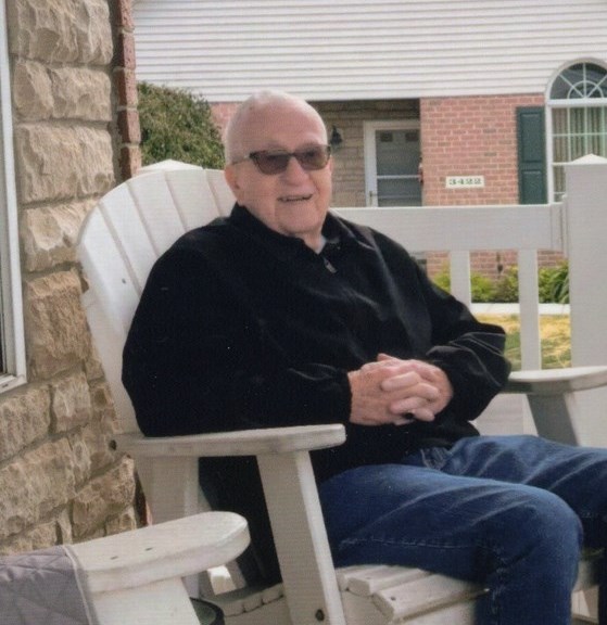 Obituary of Robert L. Lackey