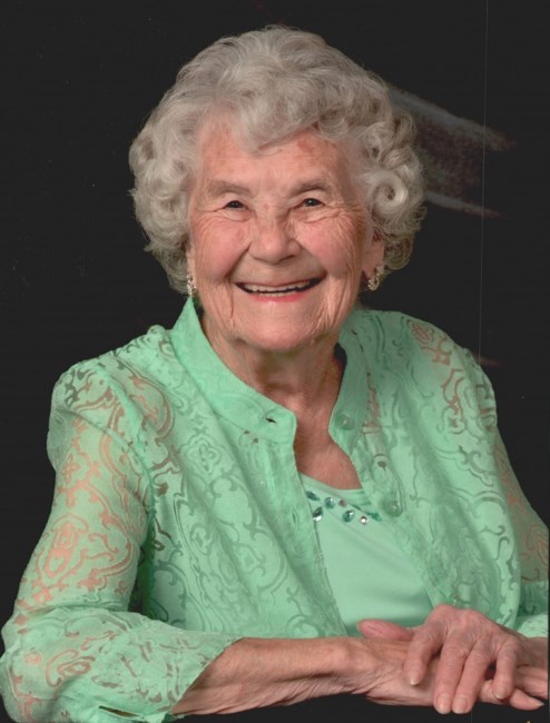 Obituary of Louise (Bischoff) Heil