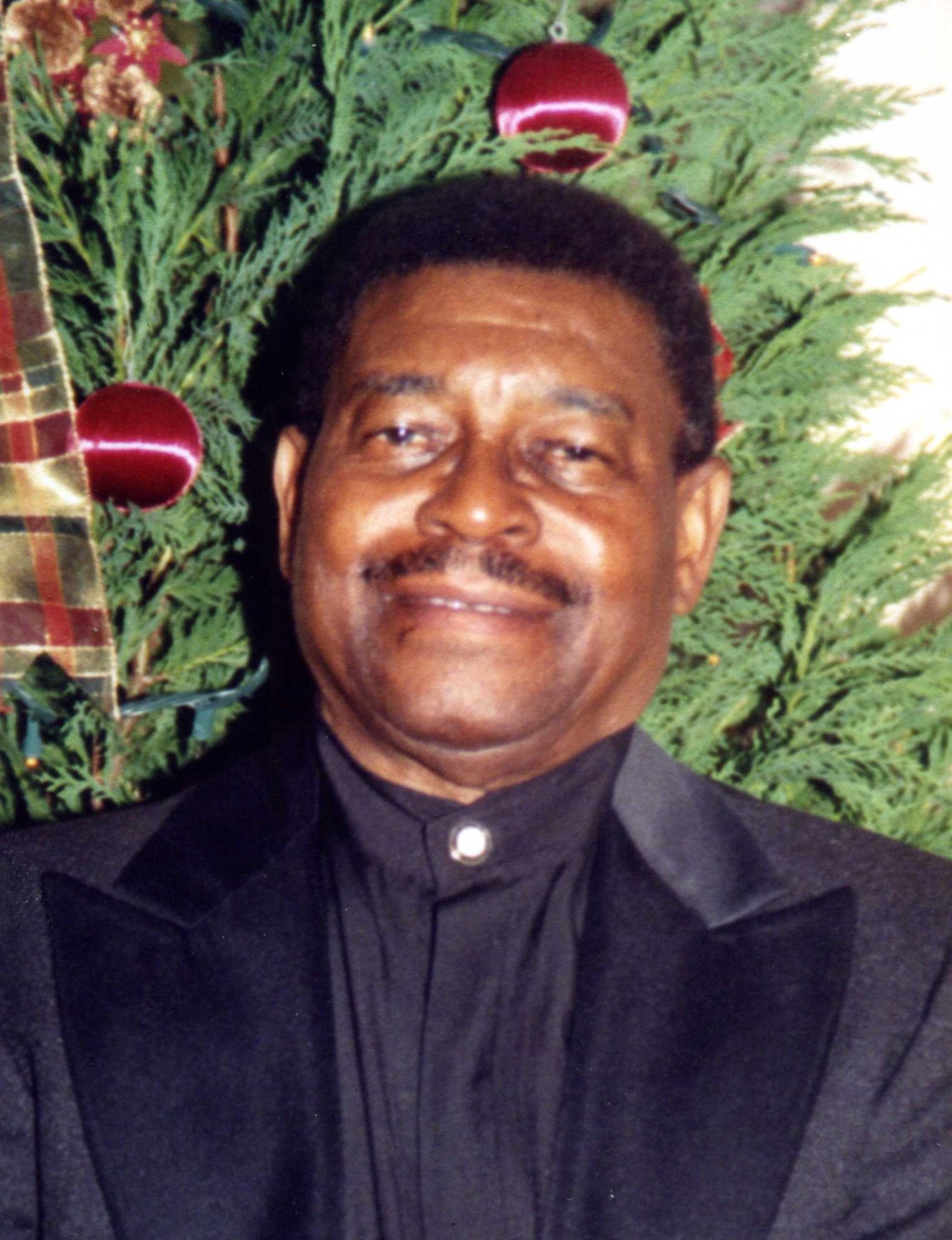 Obituary of "Papa" Louis A. Harris