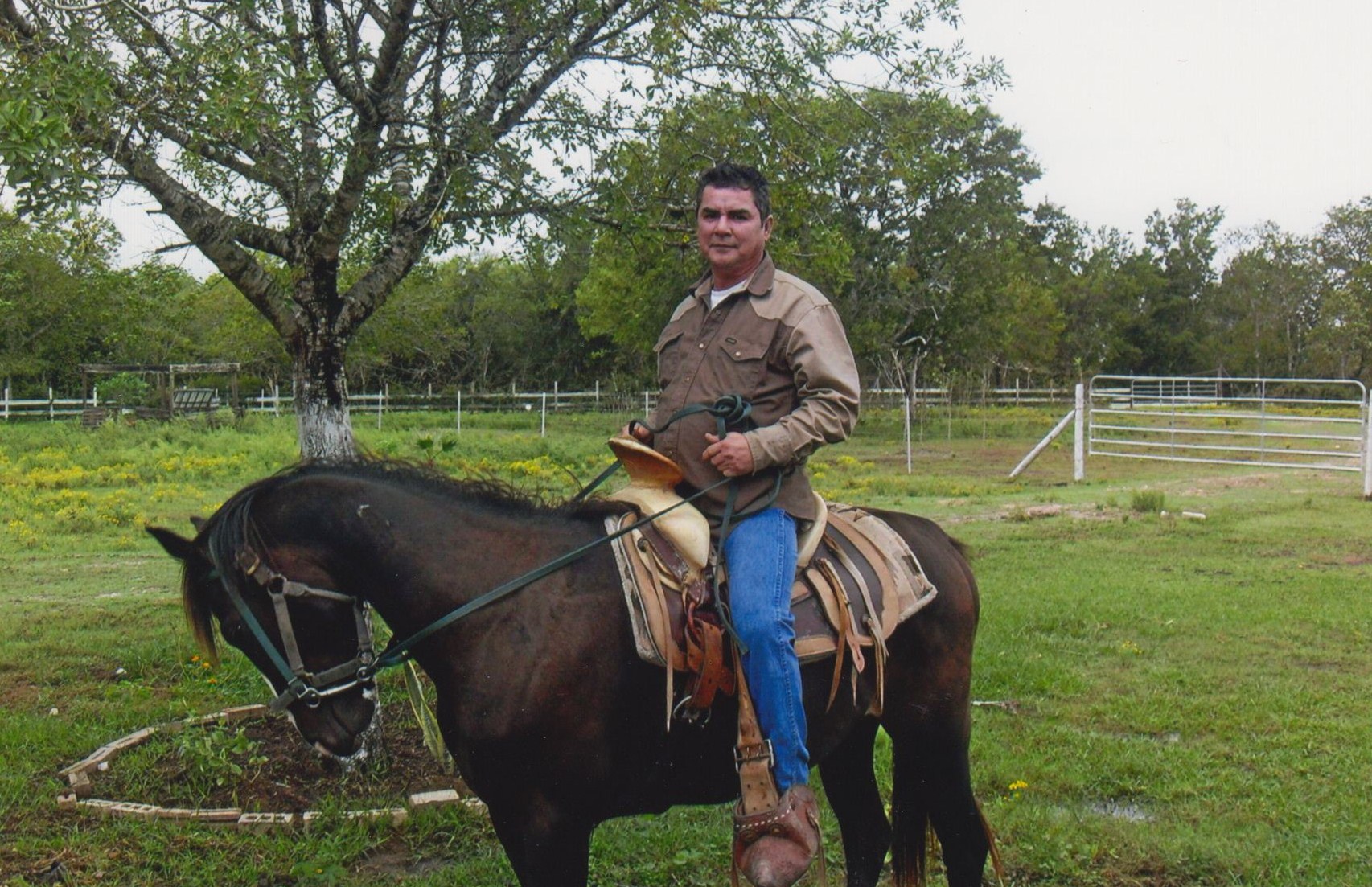 Obituary of Jose Gilberto Menchaca Jr.