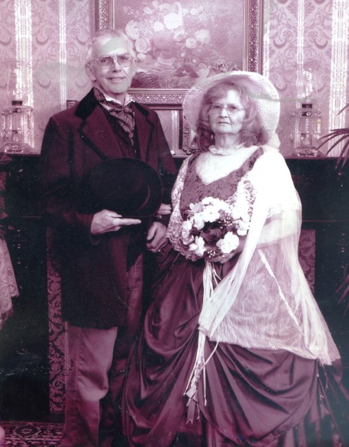 Avis de décès de Carolyn Lee Ray